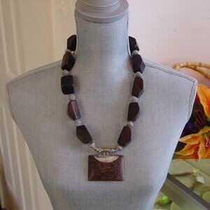 Boho Chunky Wood Necklace with Wood Pendant in Silver Casing - NWT